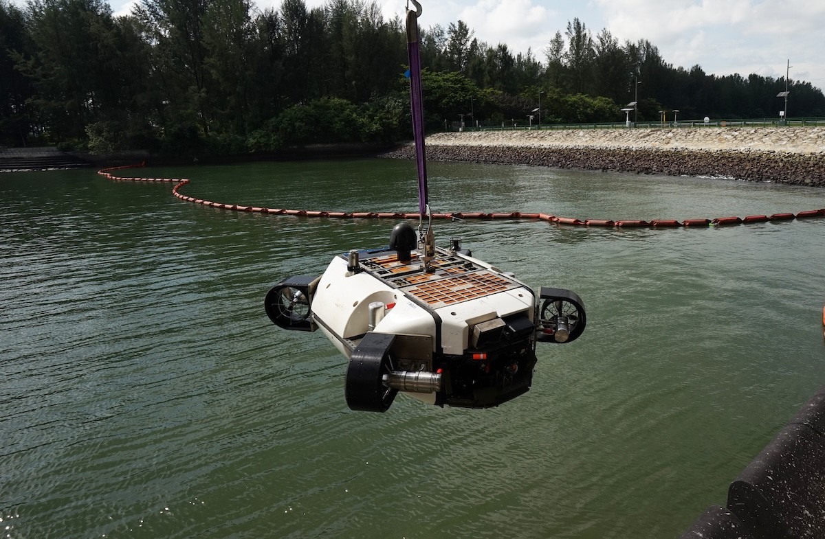 BeeX, SIT launch test site for AI underwater inspection systems
